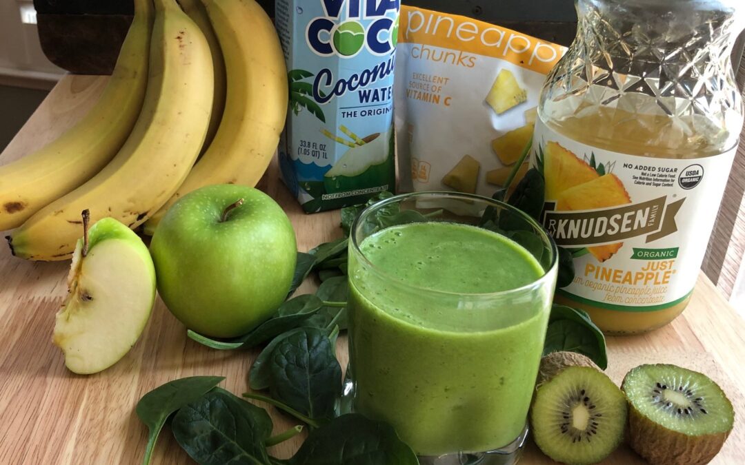 Pineapple Kiwi Green “Juice” Smoothie