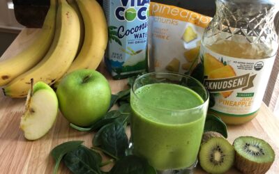 Pineapple Kiwi Green “Juice” Smoothie